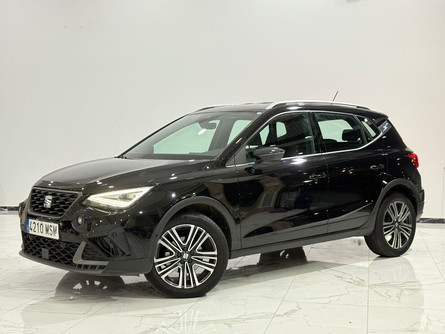 SEAT Arona 1.0 TSI FR XM 1 WhatsApp Image 2025 12 03 at 18.59.12